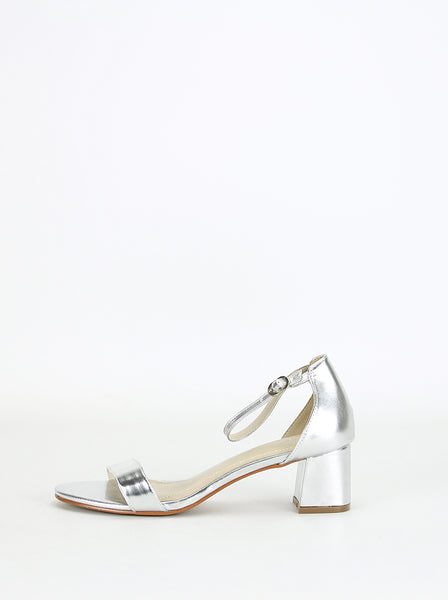 Adoor - Saige & Sohl 