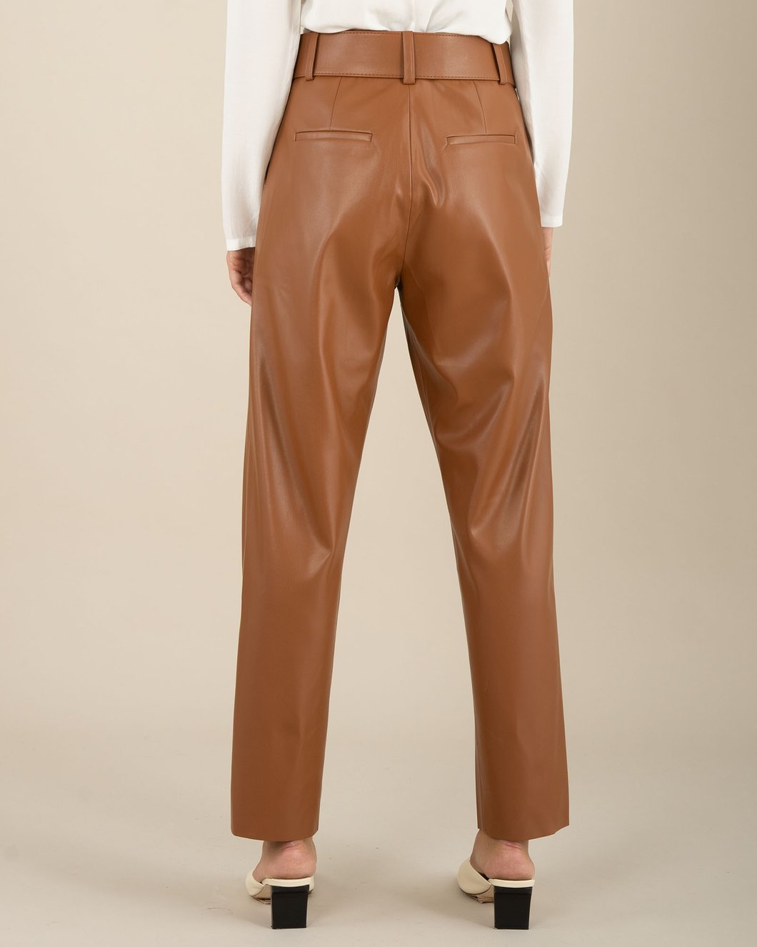 Monrow Vegan Leather Pant - Saige & Sohl 